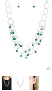 Yacht Tour Green Necklace