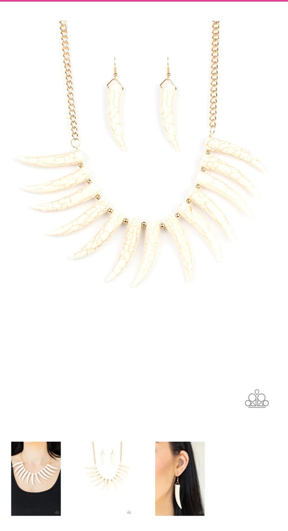 Tusk Tundra White Necklace