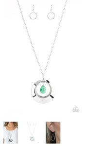 Inner Tranquility Green Necklace